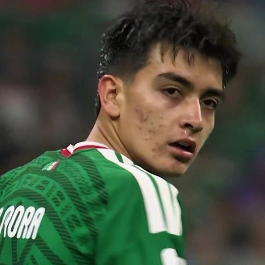 Gilberto Mora vs England