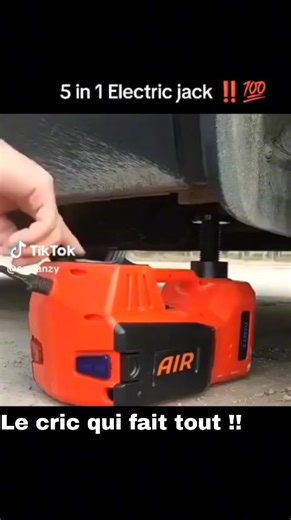 Le CRIC 5 en 1 qui vous dépanne ! 🤩 Le meilleur des achats que vous aurez à faire est de prendre ce cric pour vous sauvez en cas de crevaison pour une réparation rapide ! #CRIC #VOITURE #crevaison #voitures