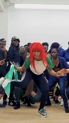 Sarah Olaniran | New York class TONIGHT‼️ my last nyc class of the year!🥺 Let’s dance 💃🏽🕺🏽 Tickets 🔗 in my B!0 👆🏾 Time : 7:30pm Venue: 520 8th Ave - Room... | Instagram