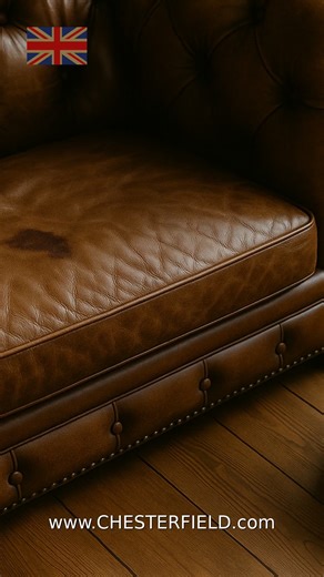 Stain on your leather Chesterfield? Don't panic! 😊 Our quick guide shows you how. As Chesterfield specialists, we've got you covered. Watch our safe transport preview in the video! Read the full story here: Lees meer → https://blog.chesterfield.com/step-by-step-guide-to-removing-common-stains-from-your-leather-chesterfield-sofa/ | Chesterfield.com