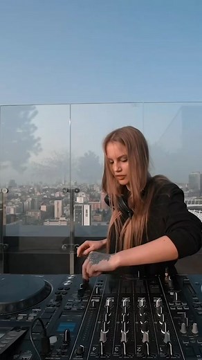 Xenia #xenia #radiointense #techno #dj #djs #djane #technomix #technomusic #диджей #techno2021 #technolive #technofamily #rave #beatport #djmag #ua