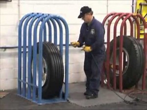 Michelin's Recommended Truck Tire Mounting Techniques using Ken-Tool's T-45A Tire Irons