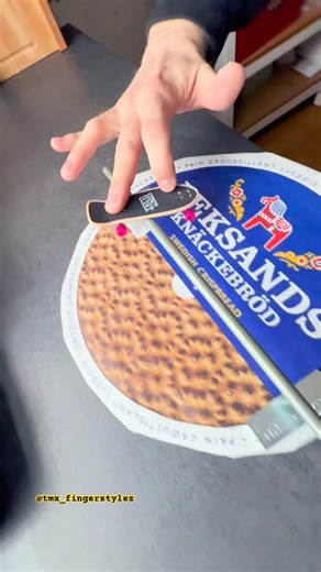 Leksads Knäckebröd | #ikea #fingerboard ​⁠​⁠@IKEA ​ @leksandsbrod ​⁠@TechDeckVideos @blacktheriver