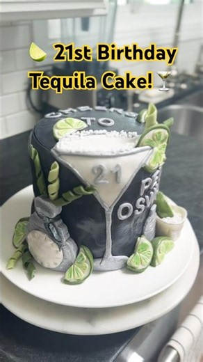 360° Tequila Cocktail 21st Birthday Cake Reveal! 🍸🍋‍🟩🎂