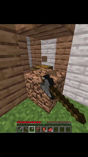 I Tried Playing Minecraft Normally... #minecraftshorts