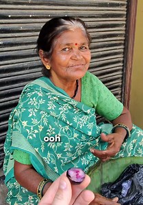 Buying Street Fruit in Mumbai: What Should I Try Next?