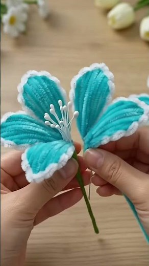 DIY Elegant Blue Pipe Cleaner Flower Tutorial 🩵✨