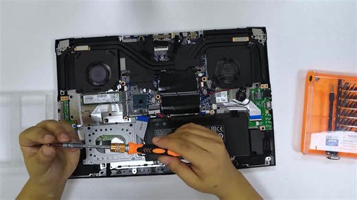 机械师T90 Plus拆机升级教程-搞机作战室