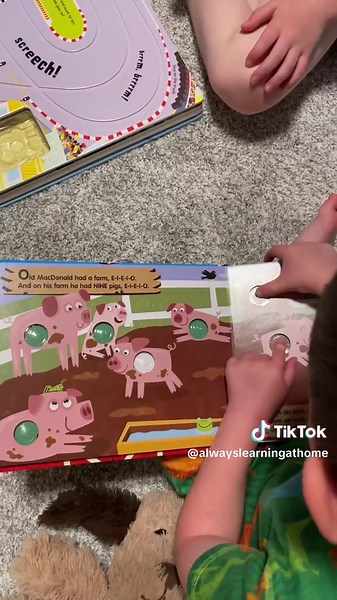 Our favorite interactive kids 📚 What are your kid’s favorite interactive books? #kidsbooks #homeschoolbooks #readtoyourkids #interactivebooks