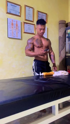 Terapi Pijat Relaksasi untuk Atlet Cedera Bahu