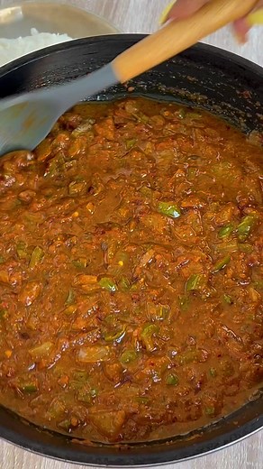 Delicious Tomato Relish Recipe for Flavorful Dishes