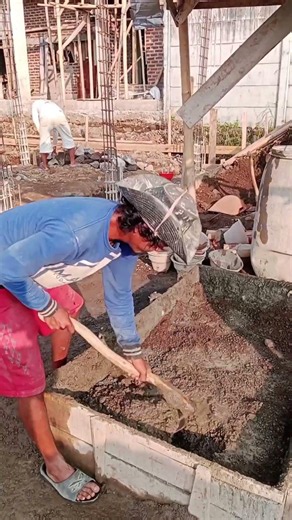 making a cement sand mixture for stone foundations without sifting.