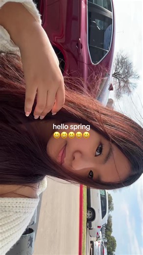 i highkey hate tanning but why do i thrive in the sunlight and wind #spring #shoujo #summer #fypシ゚viral #xybzca