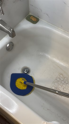 Healthier Home Products on Instagram: "🧽 I Stopped Buying Multiple Cleaners After This Get ready to watch dirt vanish right before your eyes. 😳✨ This versatile cleaning tool makes it easy to tackle everything from bathtubs to countertops — no cabinet full of products required. It’s oddly satisfying to see grime disappear, and the reusable pad keeps cleanup simple and low-waste. 🙌 Non-toxic. All natural. Proudly made in the USA. 🇺🇸 See why this one tool replaced all the rest. #CleanHouseGoal