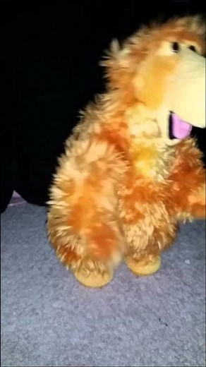Jim Henson Dancing Singing Bear in the Big House Fun Bear