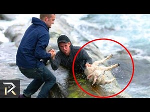 10 Heroic People Who Saved Animals Lives