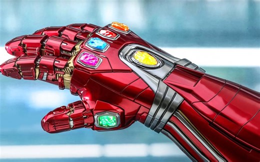 这才是想要的无限手套，钢铁侠纳米无限手套！一次出三款纳米手套钱包有点扛不住啊！