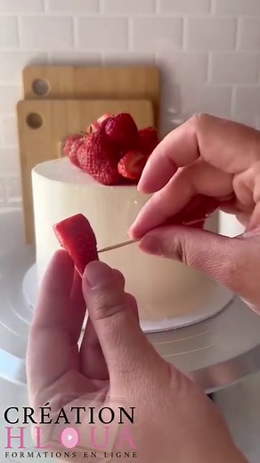3.4K views · 48 reactions | ✨️LAYER CAKE fruits rouge spécial EID ✨️...