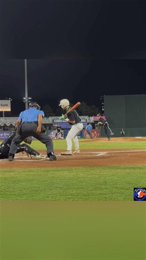 In there! Mater Academy’s Leodan Rodriguez shows plus slider