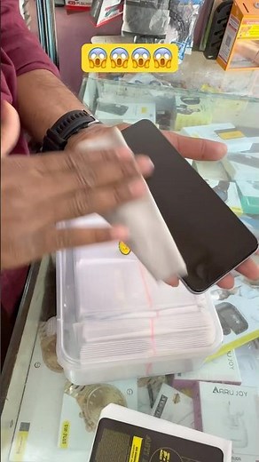 Uv glass nikalne ka tarika❤️‍🔥 | how to remove uv glass #uvglass #uv #screenprotector #tempered