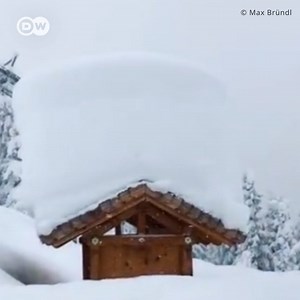 144K views · 1K reactions | Hundreds of people in Austria are unable to leave their homes due to severe weather conditions and snow-blocked roads ❄️❄️❄️ | DW News | Facebook