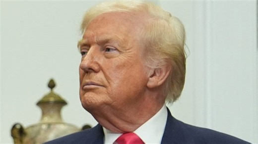 Trump approval rating ticks up to 41%: Survey