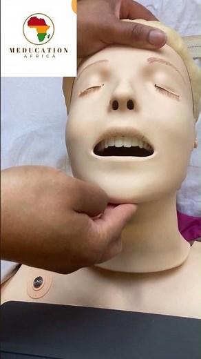 How to open up airways using the head tilt chin lift