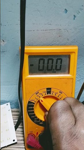 how to test voltage || how to use multimeter to check voltage || how to test voltage with multimeter