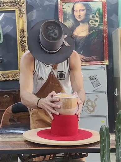 ‏custom distressed red hat making process