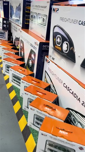 AFG Semi Trucks Parts 3936 S Hwy 287 Decatur, TX ☎️682-552-0507☎️ 🔥Open 7 days (8AM-8PM)🔥 #goviral #foryoupage #usa🇺🇸 #fyp #texas