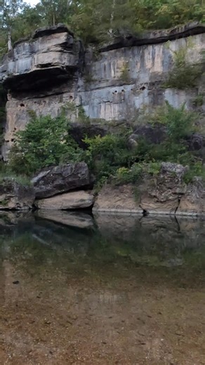 This is Bluff View River Access on Jacks Fork River. This is a beautiful little spot near Spring Valley Township Missouri. | Show Me Creeks