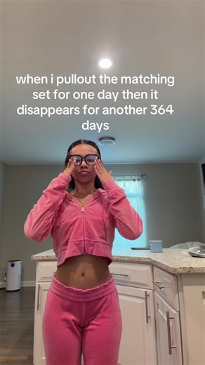 Ways to Style Pink Outfits Daily