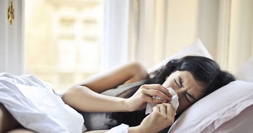 Infection virale : définition, causes, symptômes, contagion, traitements de ce type de maladie