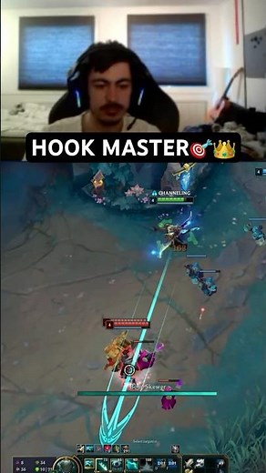 Pyke HOOKED🎯 Through the Minions?!💥😱 Close 2v2 #pyke #leagueoflegends #league