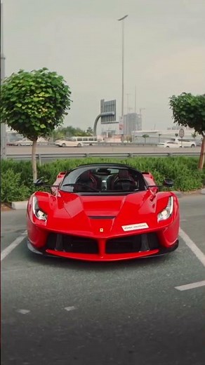 Ferrari LaFerrari Aperta – The Ultimate Open-Top Beast 🏎️🔥