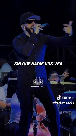 Algo Me Gusta de Ti - Wisin y Yandel (video oficial)