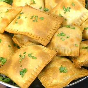 61K views · 2.5K reactions | Tasty CRISPY LAVA BOX / No Cheese Pizza...