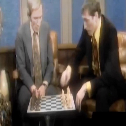 Chess Basics: Mastering Pawn Moves and Endgame Tips