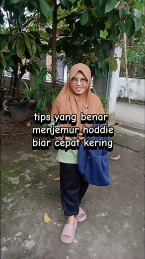 The right tips for drying a hoodie to dry it quickly #tipsalayusitie #tipsandtricks #jemurhoodie ...