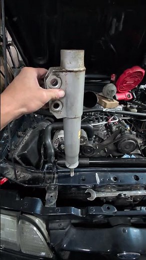 20 year old failed KYB struts!!