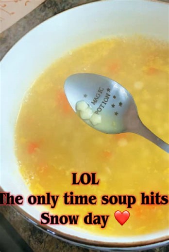 Is soup winter’s magic potion ? Um only on a snow day when you can’t get to zaxbys 😭💔 #soup #magic #snow and #cool spoon