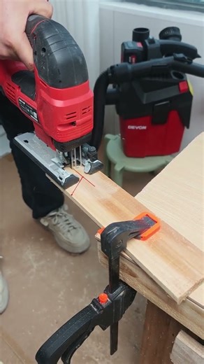 Wooden panel splicing techniques