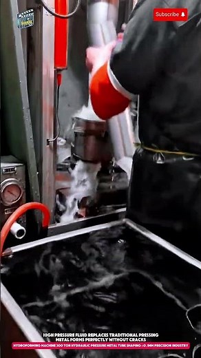 Hydroforming Machine 300 Ton Hydraulic Pressure Metal Tube Shaping ±0.1mm Precision Industry