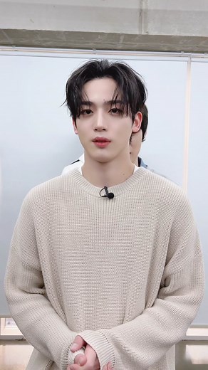 WEi Moonlight: Exploring the Charm of RUi