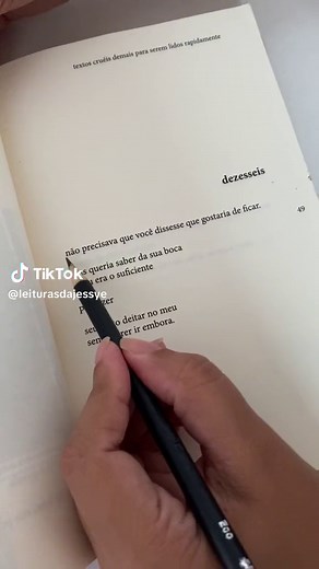 Textos Cruéis Demais para Serem Lidos Rápidamente