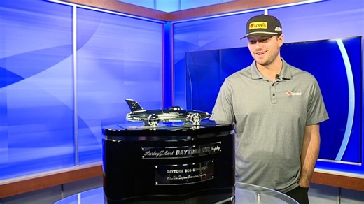 Todd Gilliland hopes to hoist the trophy at the 2026 Daytona 500