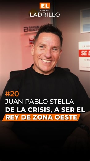 El Club del Ladrillo Podcast on Instagram: "De vender helados en La Salada a liderar el Real Estate industrial en zona oeste 🏗️ Juan Pablo Stella empezó su historia con una heladera de telgopor y calor agobiante. Hoy, al frente de JP Stella, desarrolla centros comerciales, lidera un equipo de 10 brokers y transformó la forma de hacer negocios en el sector inmobiliario industrial. Pasión, audacia y calle: el ADN de un verdadero jugador de toda la cancha. ▶️ Estreno, miércoles 20:00 en el canal o