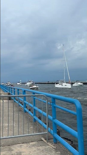 Boats return to South Haven marina in droves as storm rolls in