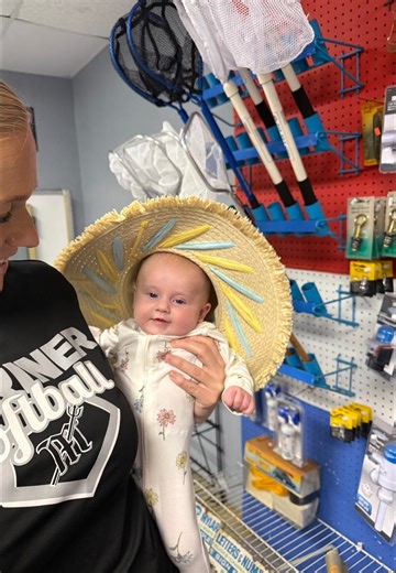 Nothing better then, when my girls show up and surprise me while I'm working at the shop ❤️ | Doug Root