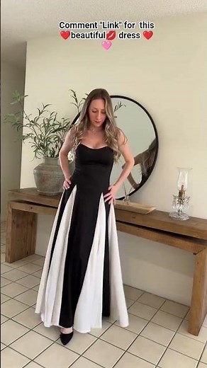 Elegant Black & White Panel Maxi Dress for Women – Sweetheart Neck Evening Gown #aestheticoutfit